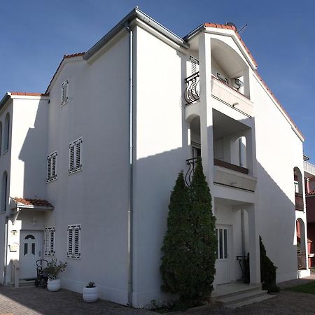 Apartments In Beautiful Split Podstrana Bilik gambar