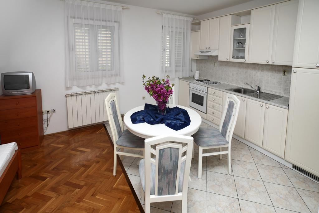 Apartments In Beautiful Split Podstrana Bilik gambar