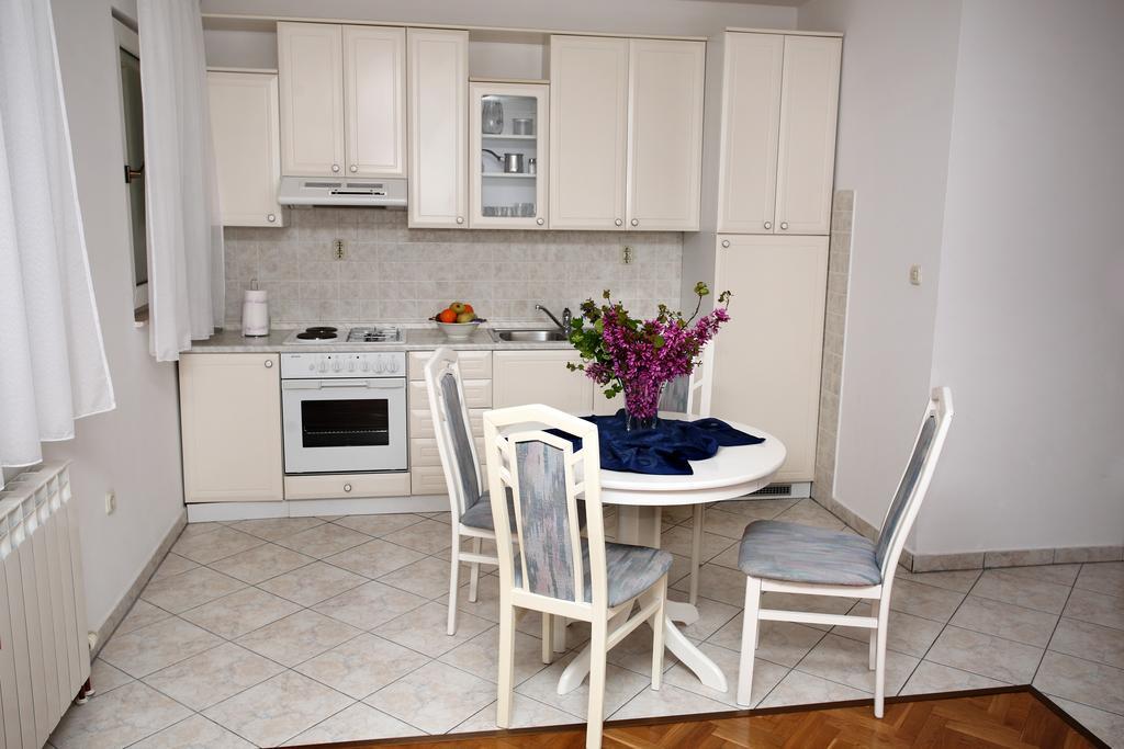Apartments In Beautiful Split Podstrana Bilik gambar