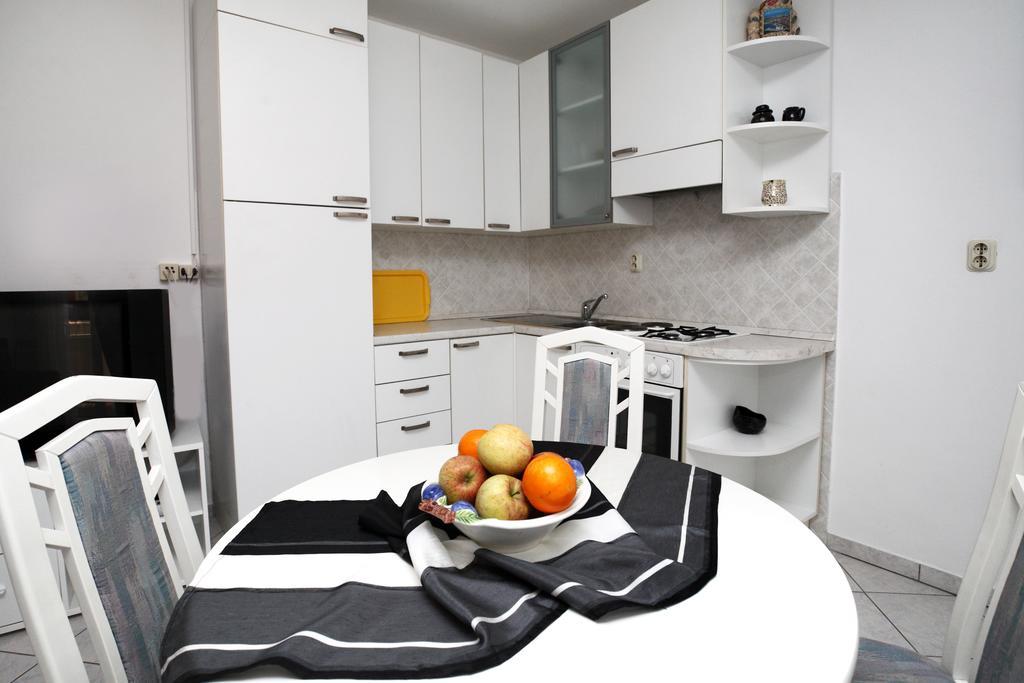 Apartments In Beautiful Split Podstrana Bilik gambar